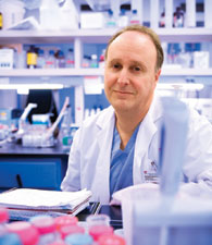 Le Dr Lawrence Rosenberg espère qu’une nouvelle technique permettant de raviver les cellules pancréatiques entraînera des percées dans le traitement du diabète.