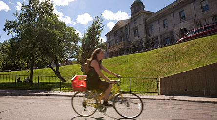 Pedestrians and cyclists to share space on downtown campus - McGill ...