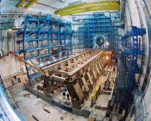 The ATLAS Cavern begins to fill up with components of the detector - December 2004. / Photo courtesy of CERN